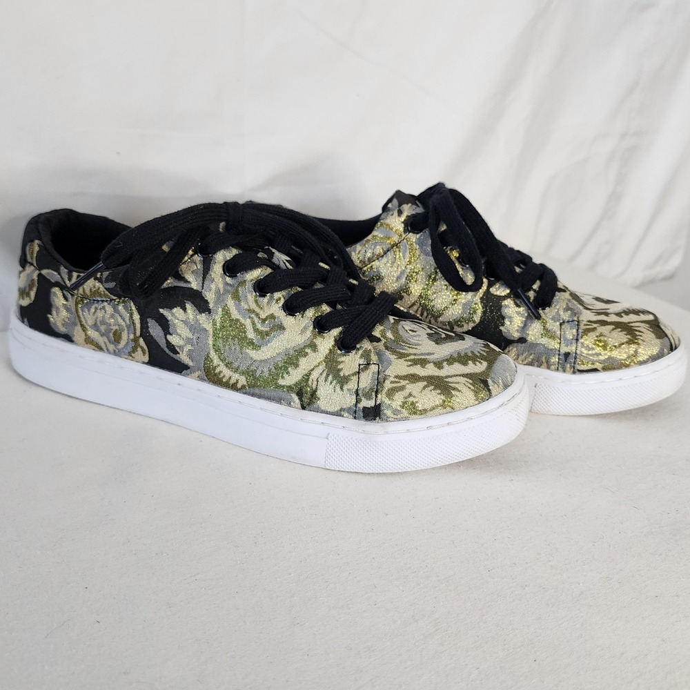 Isaac Mizrahi Imbeckie Gold Floral Jacquard Sneakers Shoes Size 8.5M